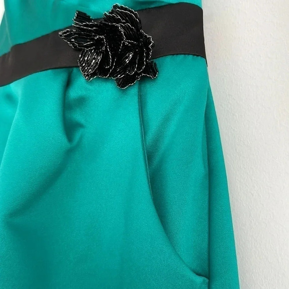 David's Bridal Gold Satin Dress Sz 4 - Picture 4 of 5